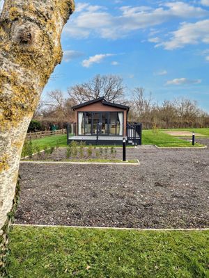 Photo 11- click for photo gallery